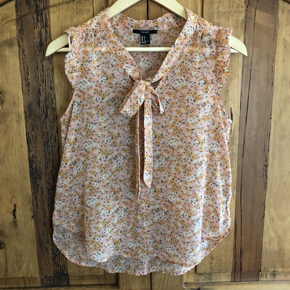 Forever 21 Sheer Top Flowered Ruffle Blouse Size S